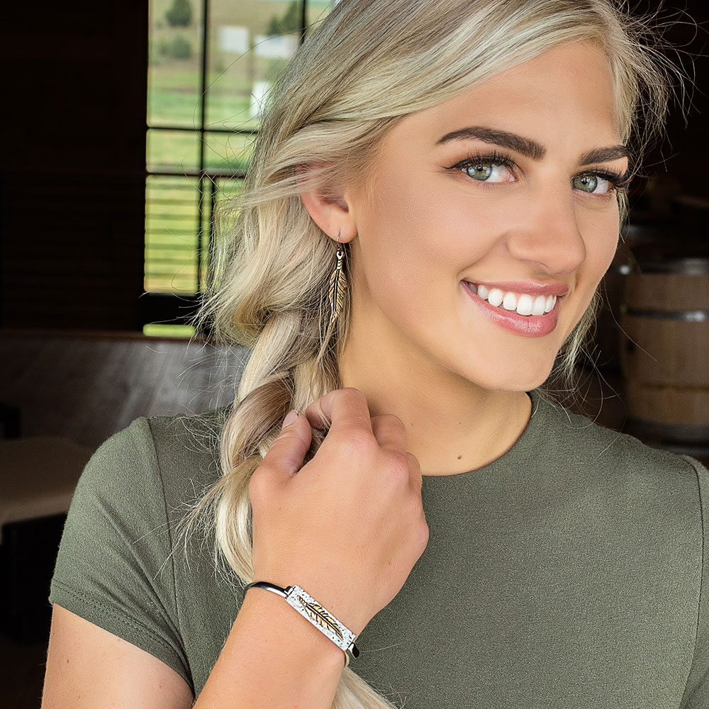 Take Wing Feather Bracelet
