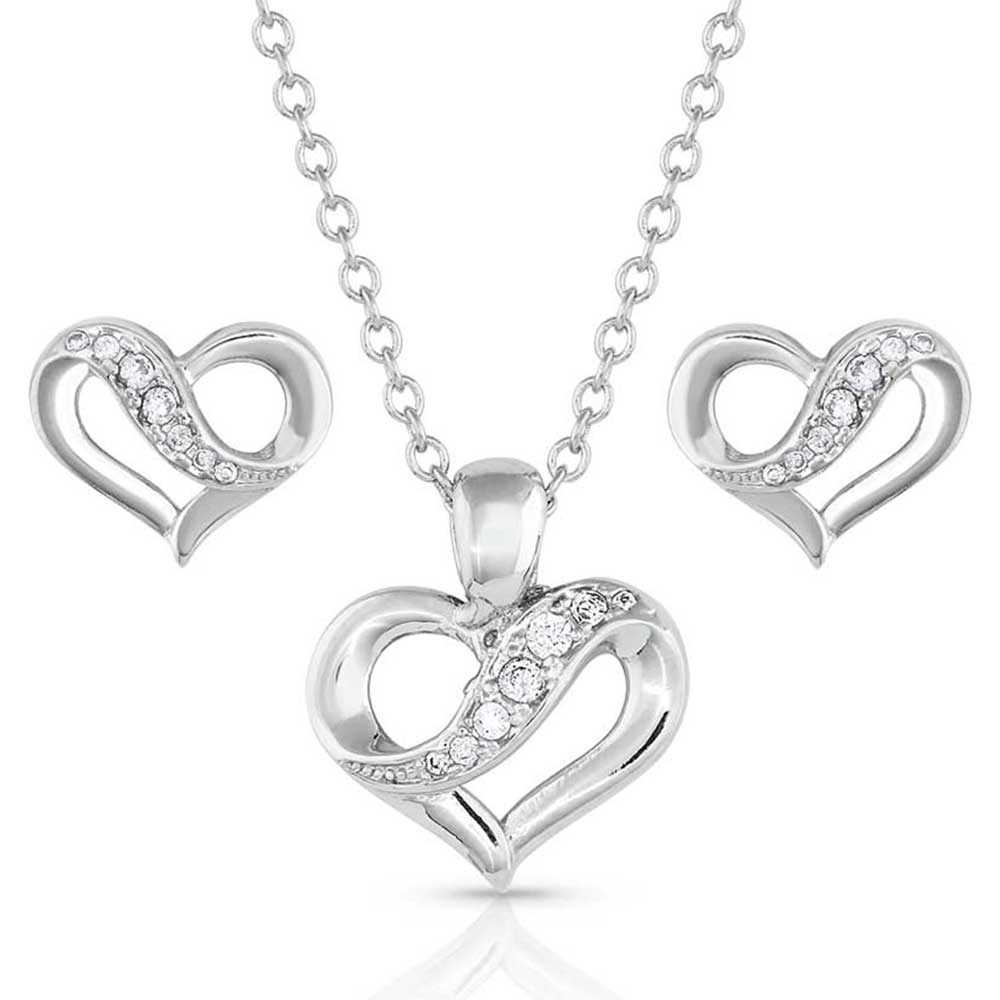 Crystal Heart Pendant Ribbon Necklace