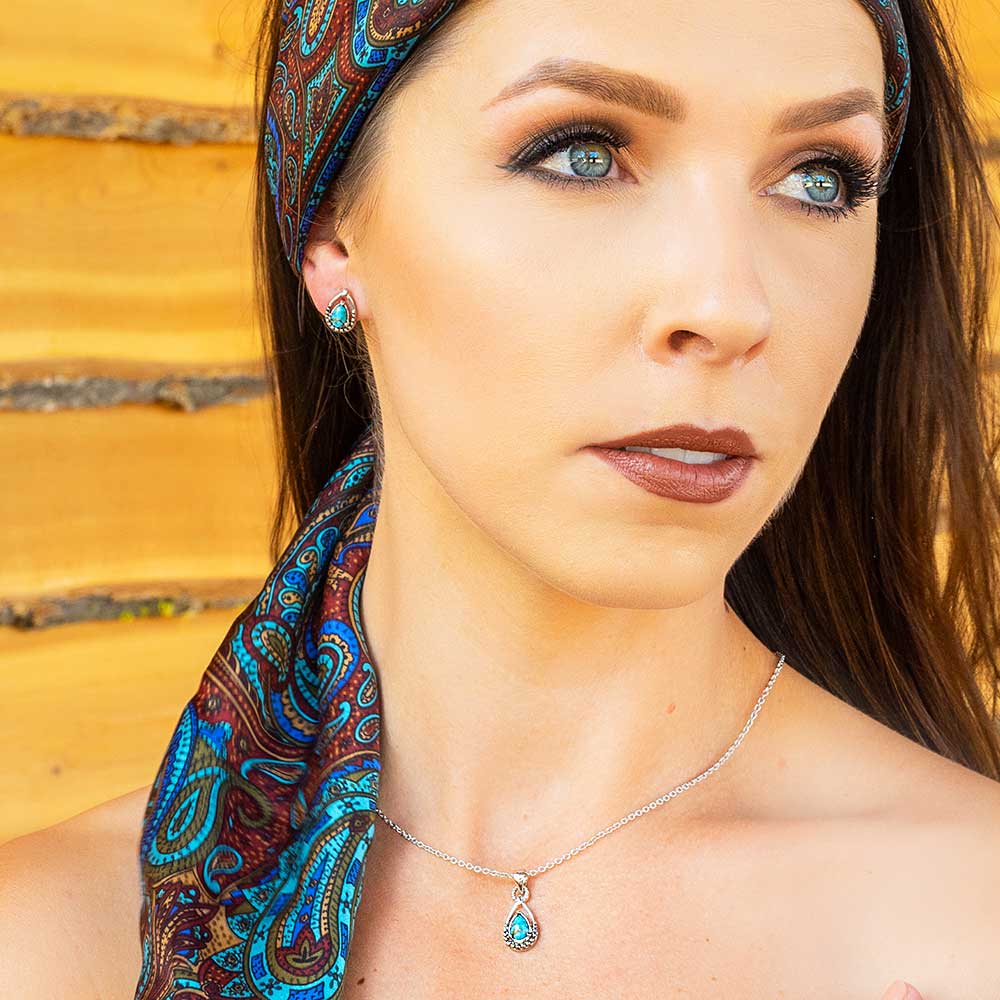 Touch of Turquoise Teardrop Necklace