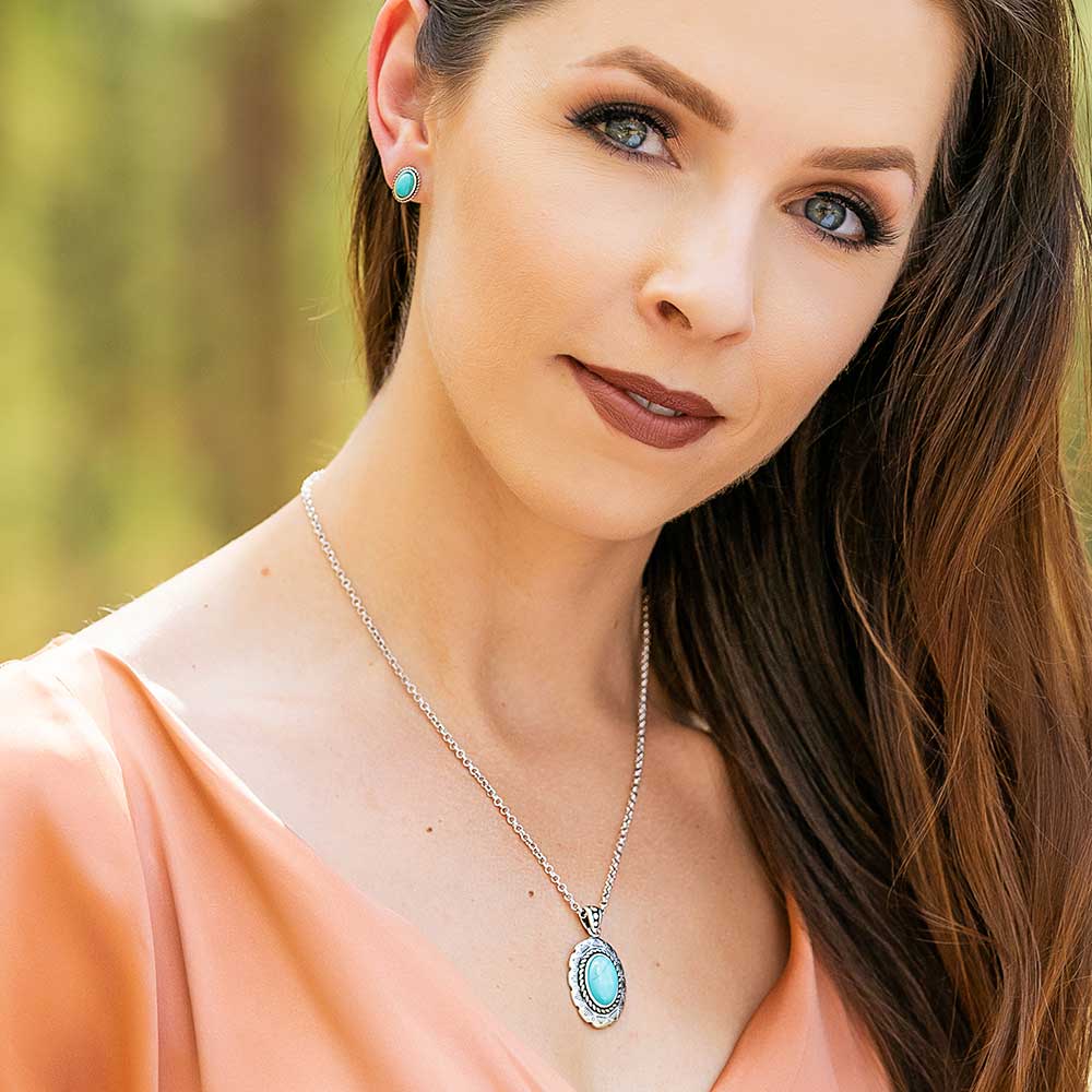 Into the Blue Turquoise Pendant Necklace